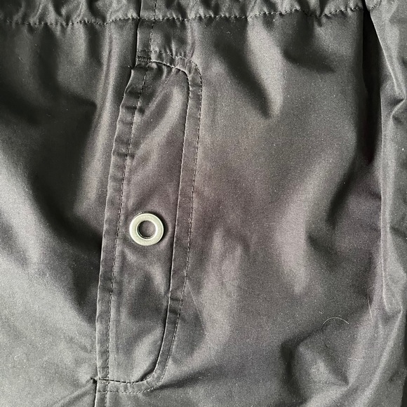 Women's Raincoat - Picture 5 of 8